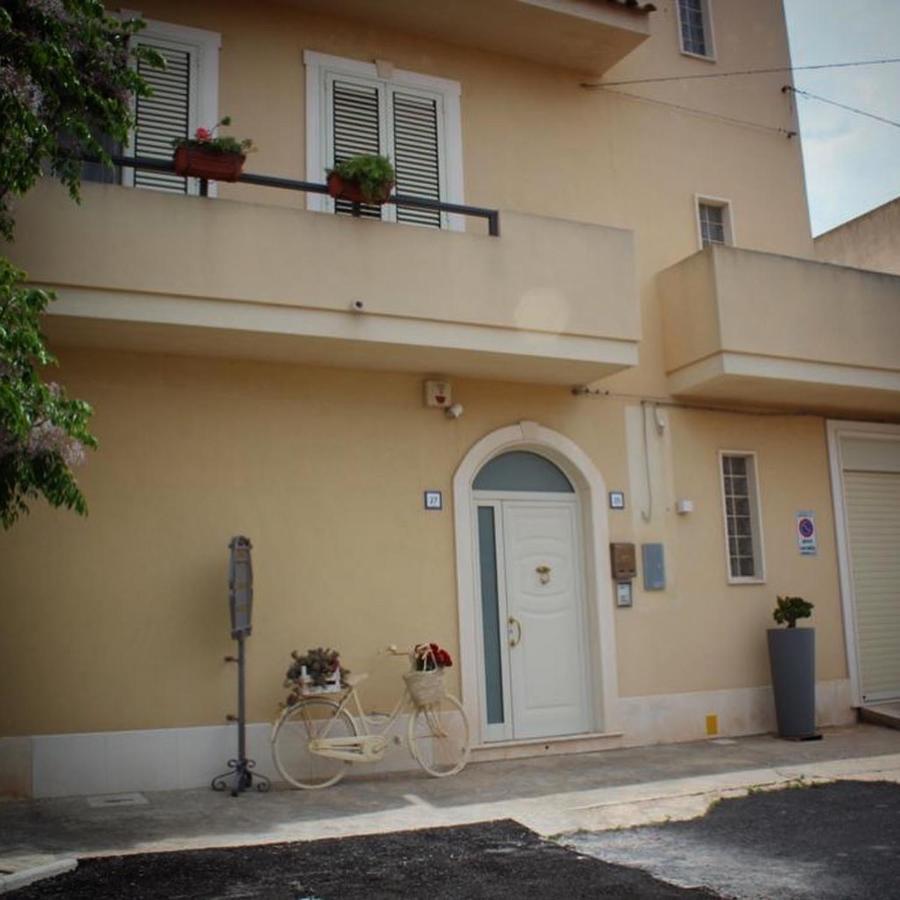 Il Giardino Nascosto Bed & Breakfast Portopalo Di Capo Passero Екстериор снимка