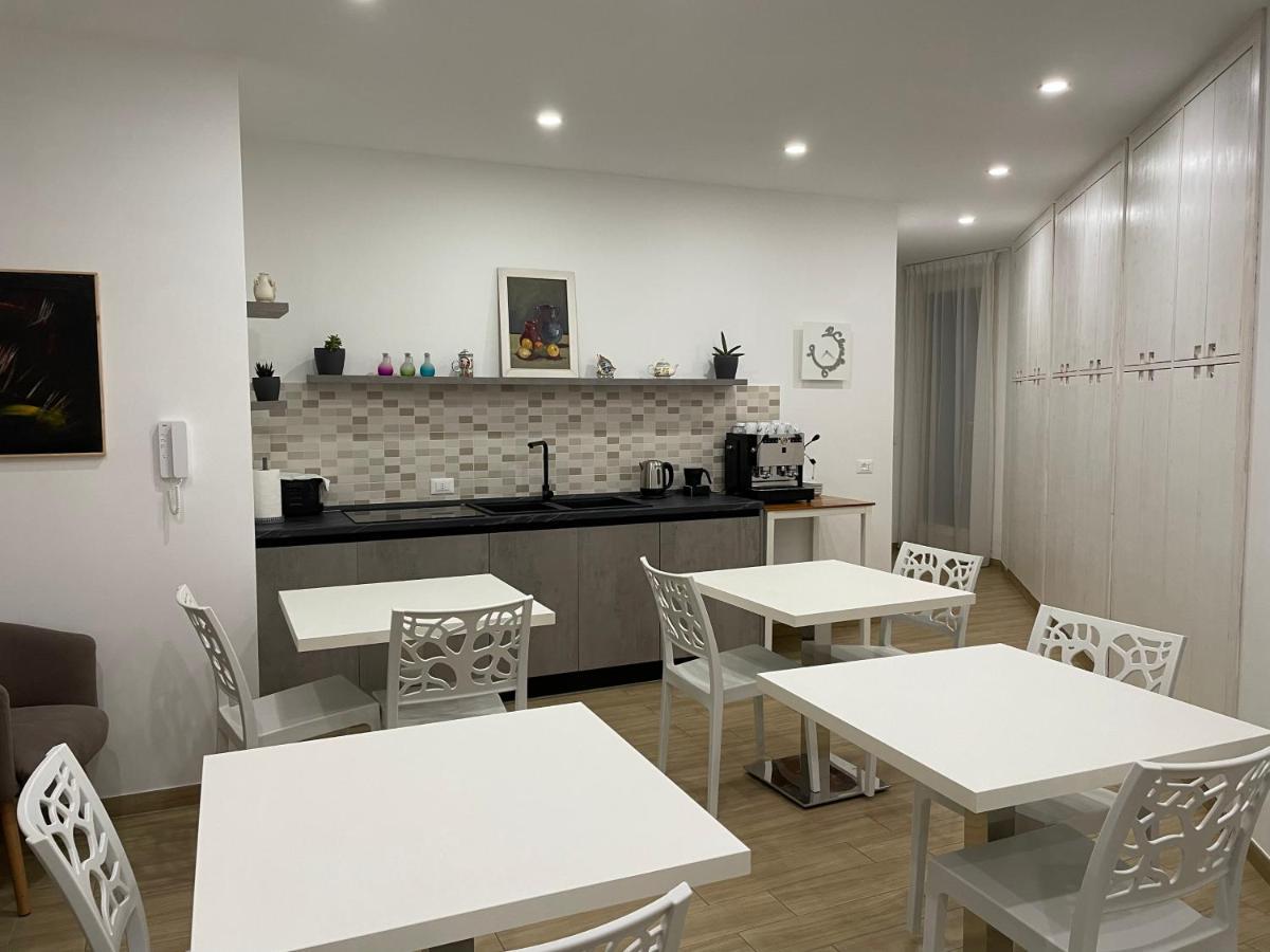 Il Giardino Nascosto Bed & Breakfast Portopalo Di Capo Passero Екстериор снимка