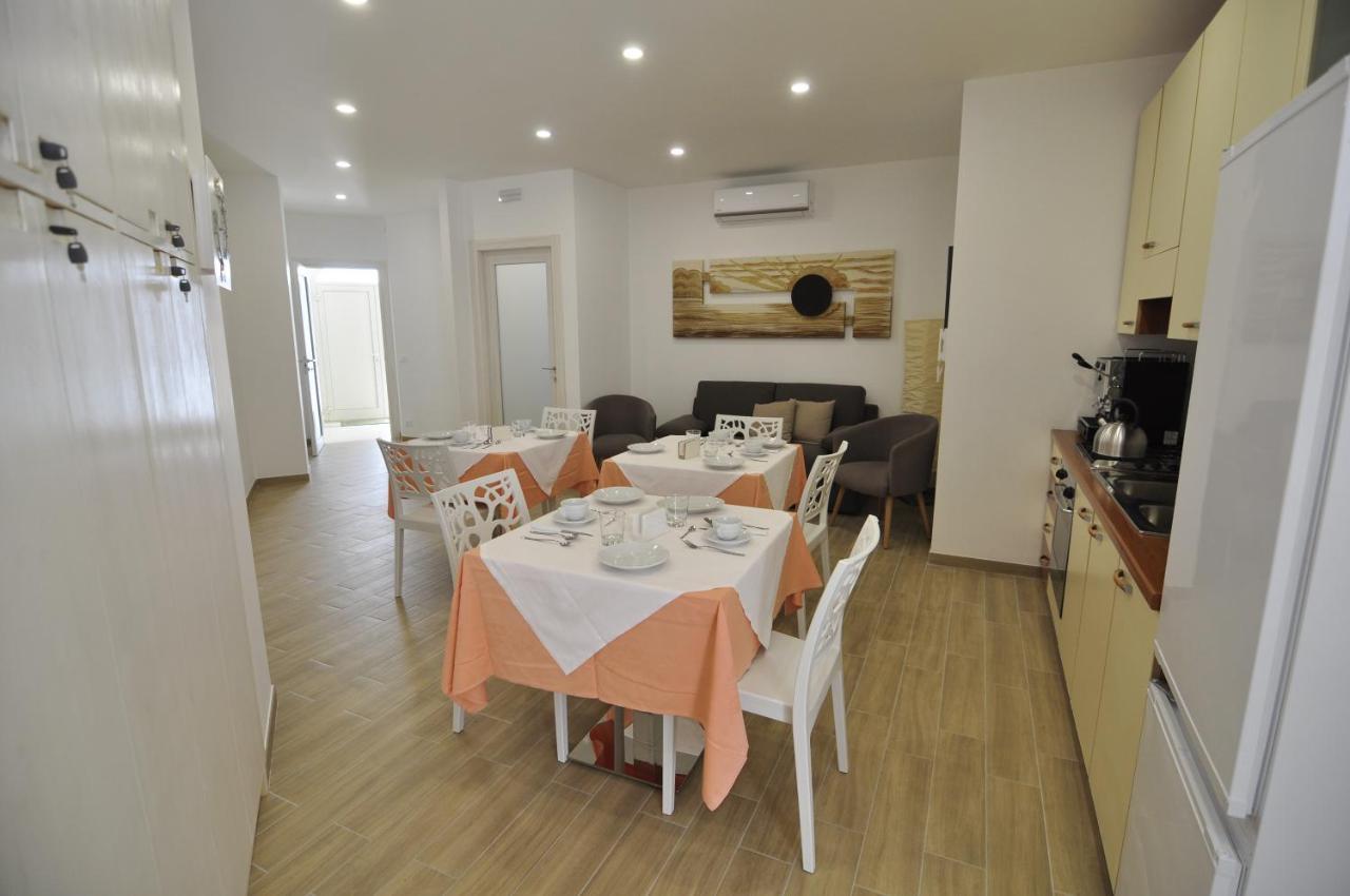 Il Giardino Nascosto Bed & Breakfast Portopalo Di Capo Passero Екстериор снимка