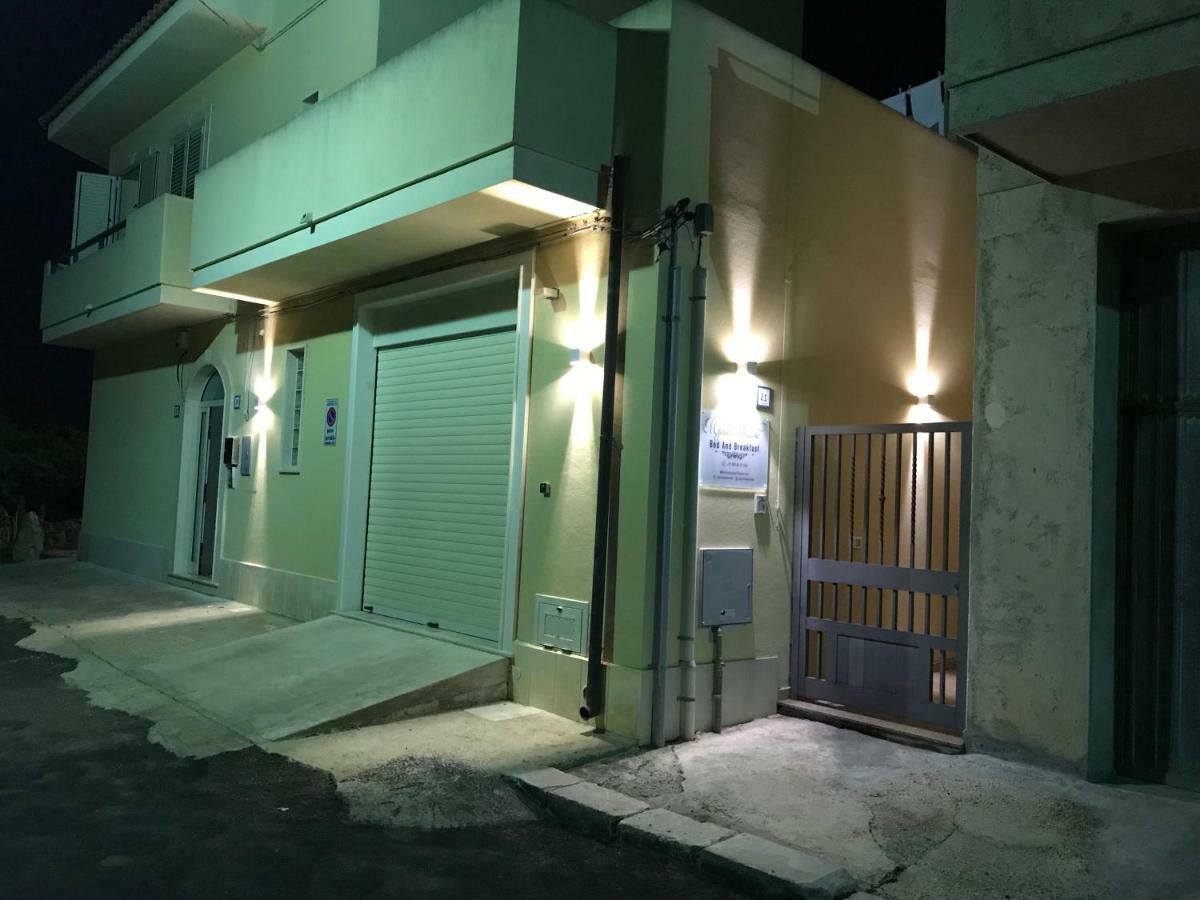 Il Giardino Nascosto Bed & Breakfast Portopalo Di Capo Passero Екстериор снимка